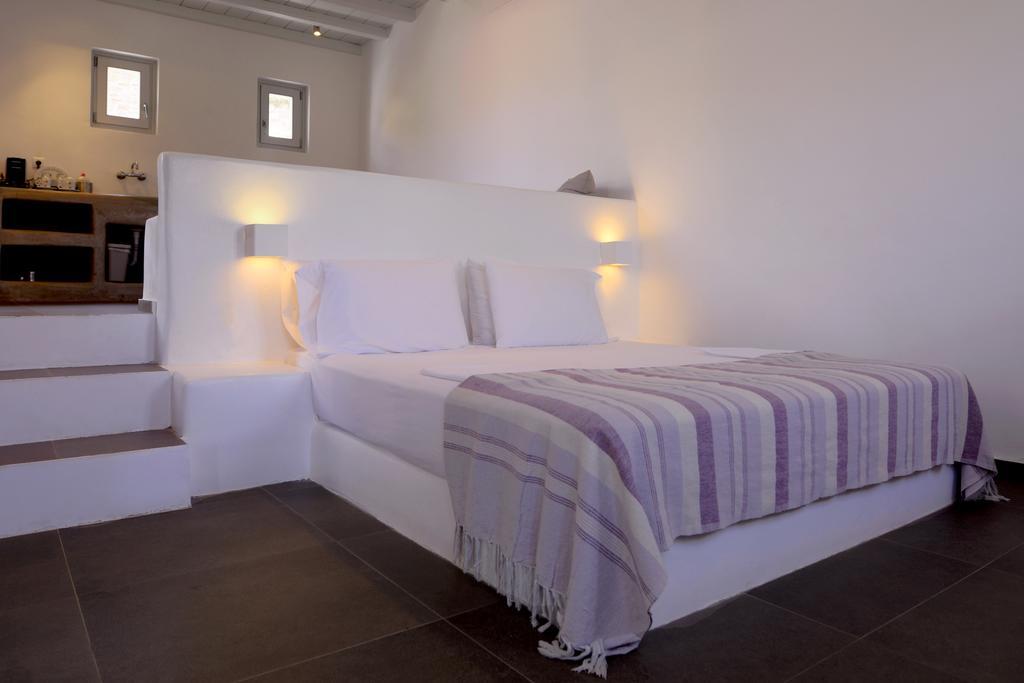Rizes Hotel Livadakia ภายนอก รูปภาพ